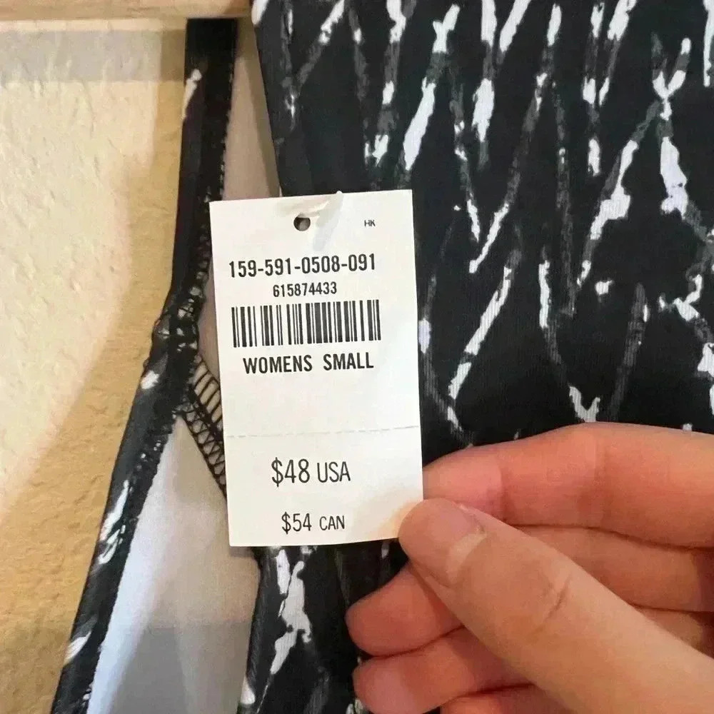 Abercrombie and fitch black white print Tennis dress new small - Picture 4 of 9